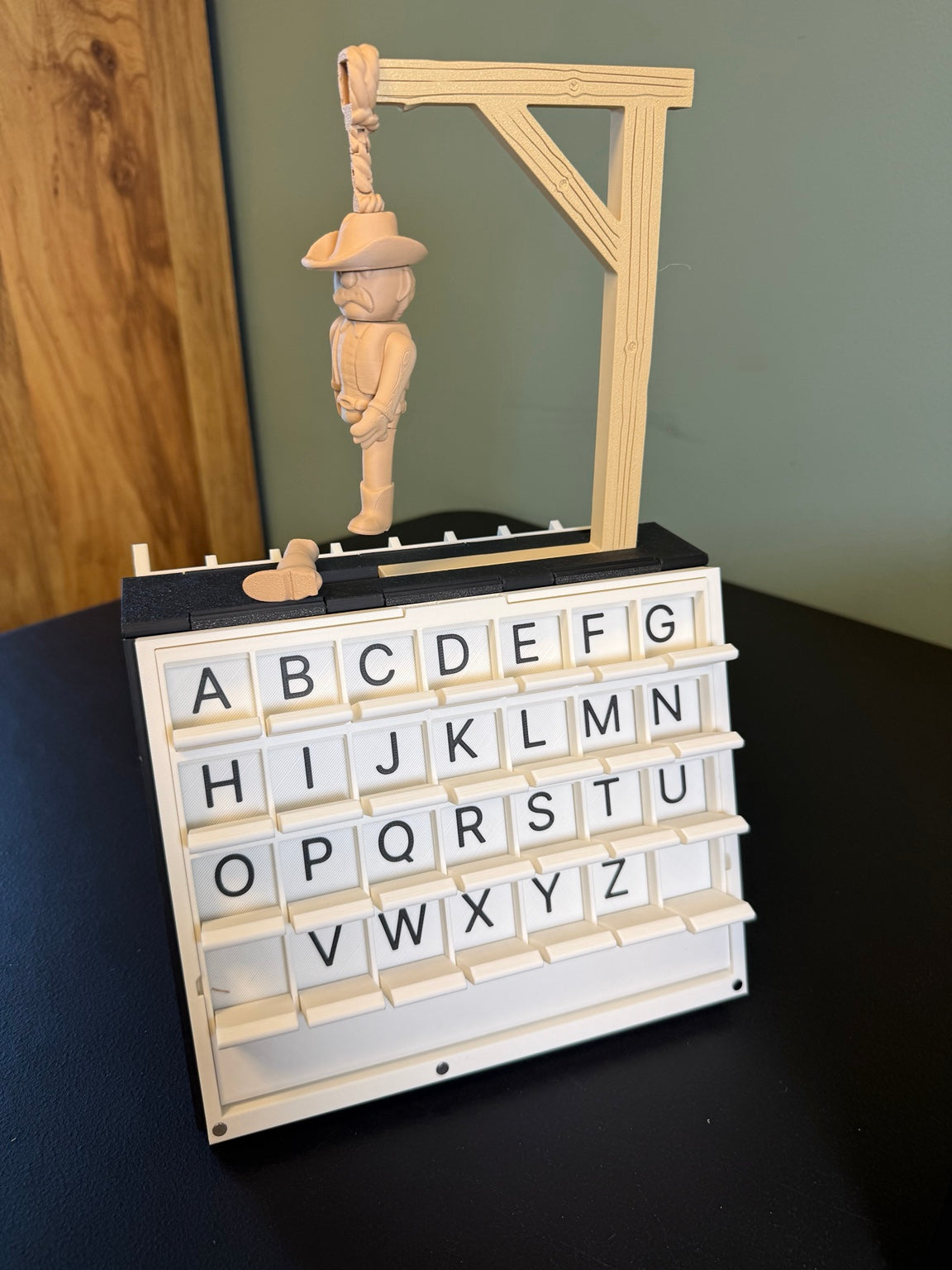 Original product photo: hangman open