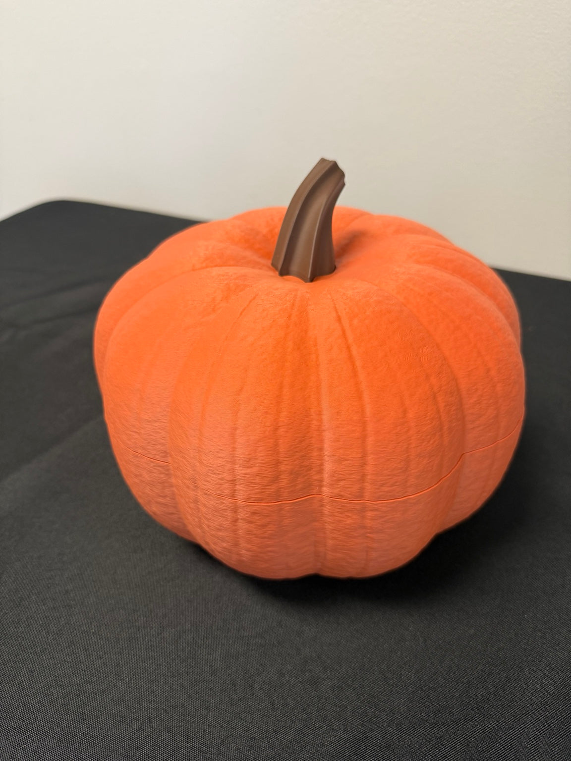 Yumpkin pumpkin organizer closed